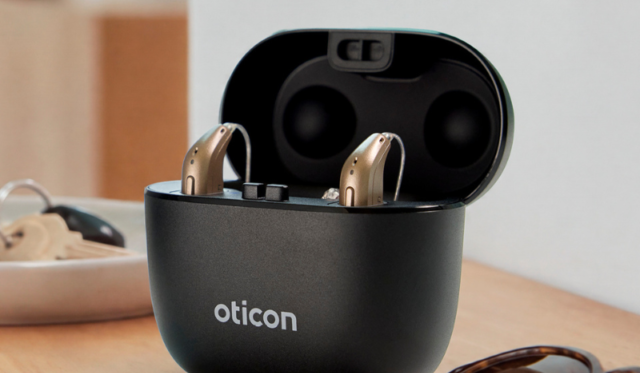 Oticon Reveal charger