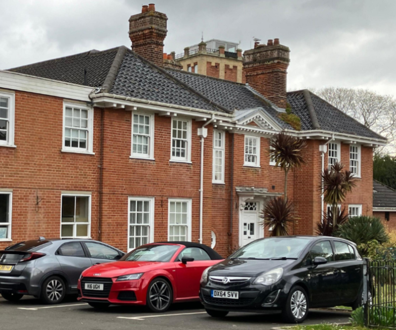 Aldeburgh exterior Clinic gallery images
