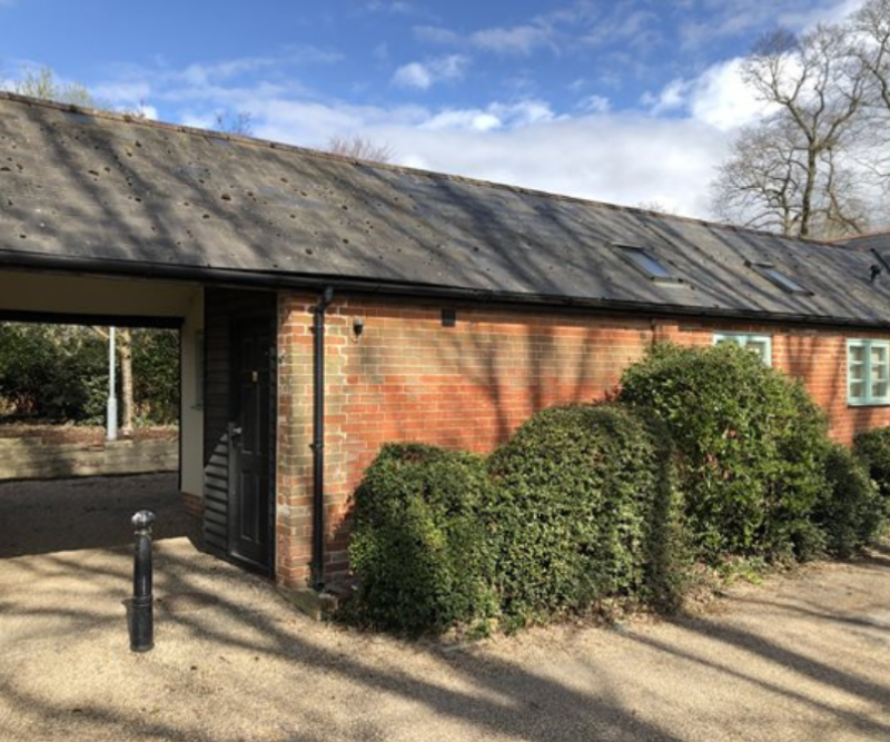 Hadleigh exterior Clinic gallery images